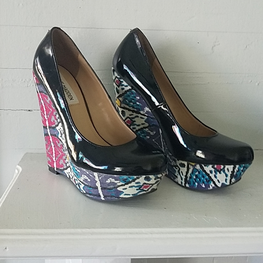 Steve Madden wedges